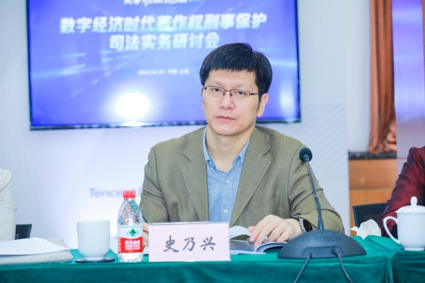 游戏外挂可行性分析,游戏外挂是违法的吗