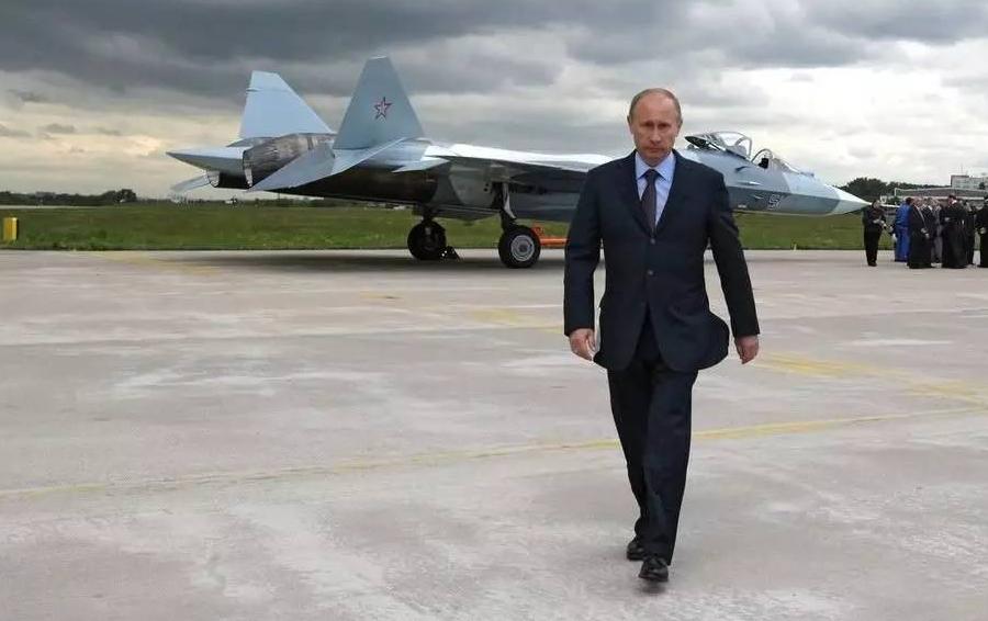 世界上最贵的一顿饭,普京和卡扎菲的早餐,一顿花了45亿美元