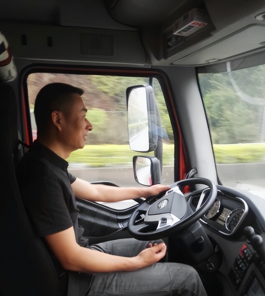 用工荒年轻人都去哪了,月薪3000元招不到农民工