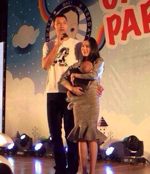 易建联追刘亦菲的人是谁,易建联娶巴西宝贝