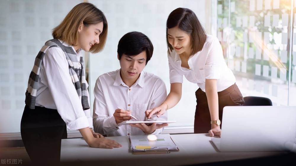 如何撤销离婚协议中的赠与行为,离婚协议书中的房产赠与管辖权