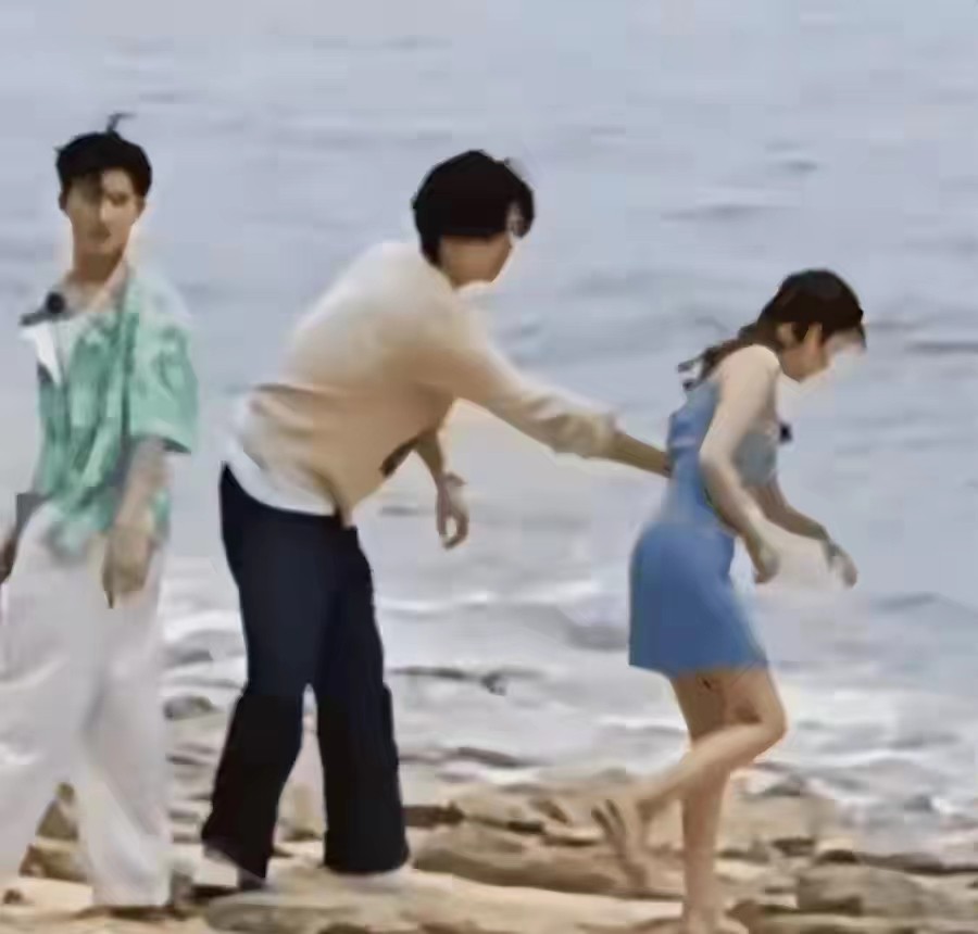 白鹿张凌赫恋情是真是假,许凯和张凌赫白鹿顶级颜霸