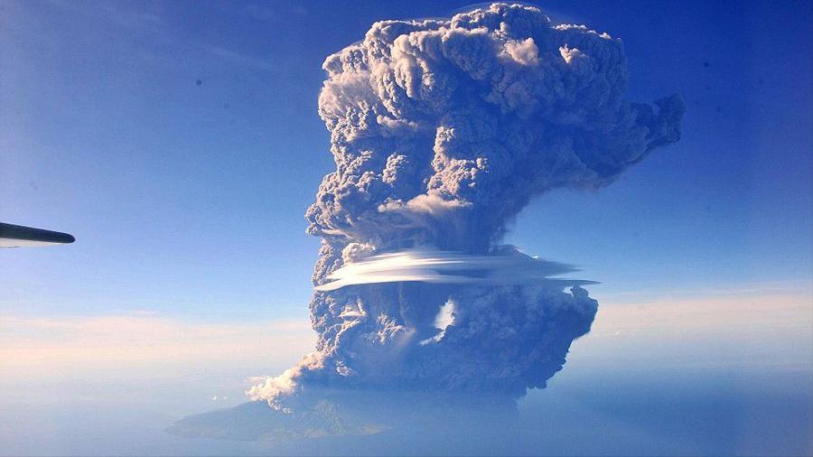 沉寂多年的火山,沉寂的火山喷发
