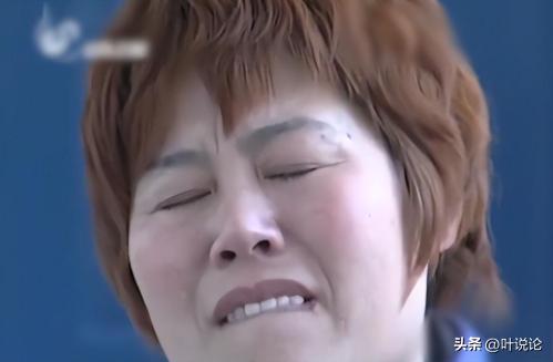 丈夫欠巨款被妻子打死最新消息,丈夫毒打妻儿25年瘫痪无人管