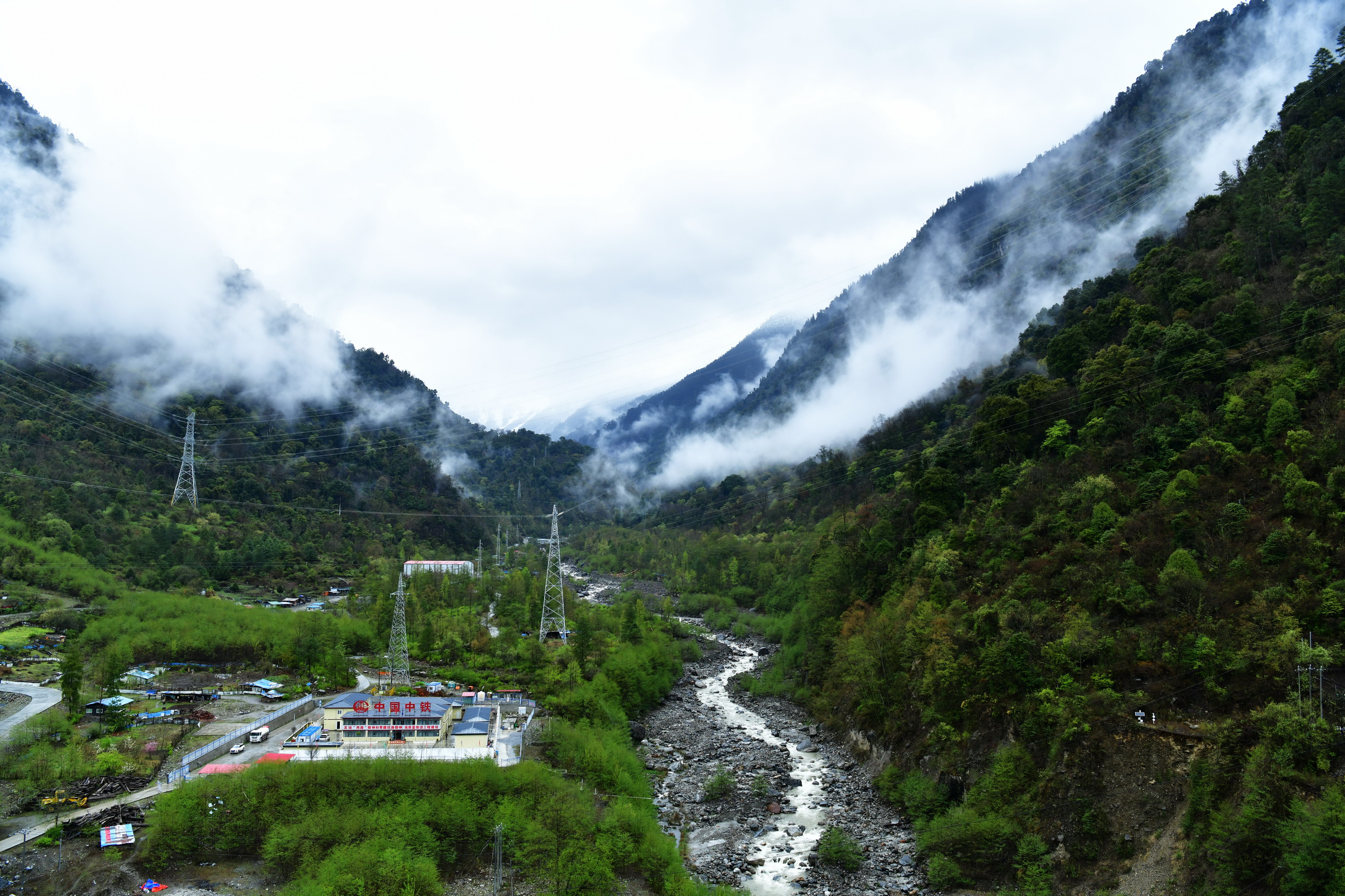 雪域林芝桃花图片 (在雪域江南西藏林芝邂逅漫山桃花)