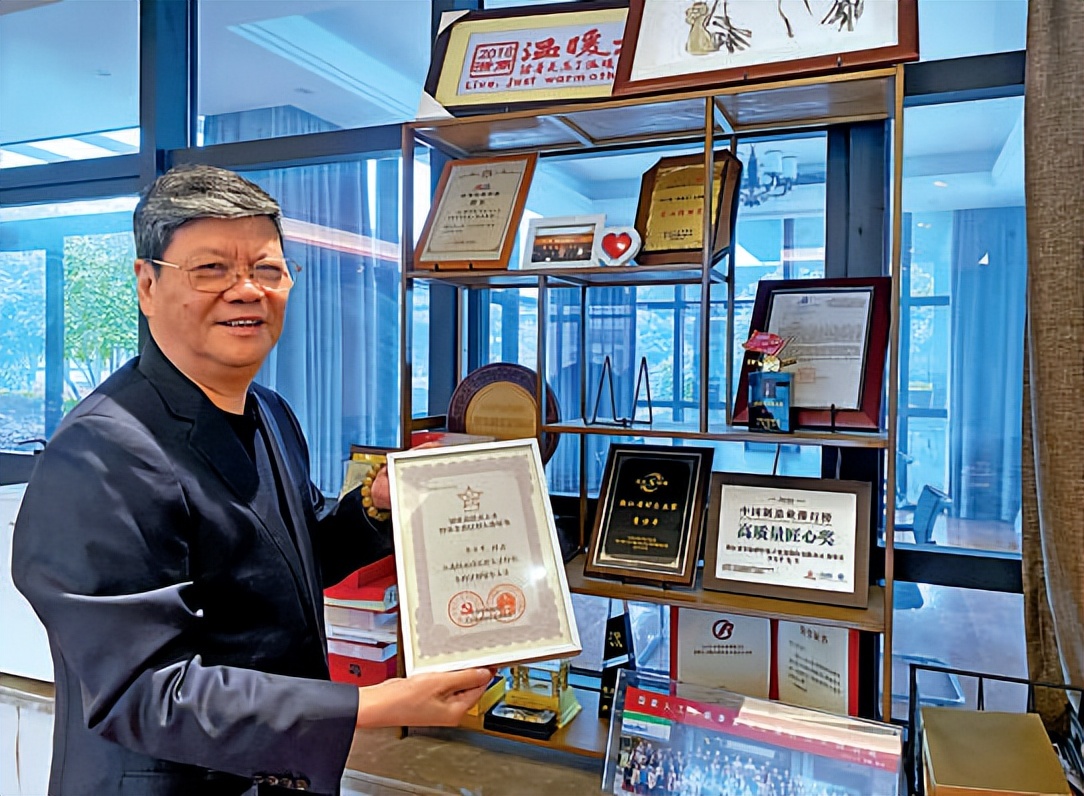 服刑人员出狱自己创业,服刑人员出狱后成功创业