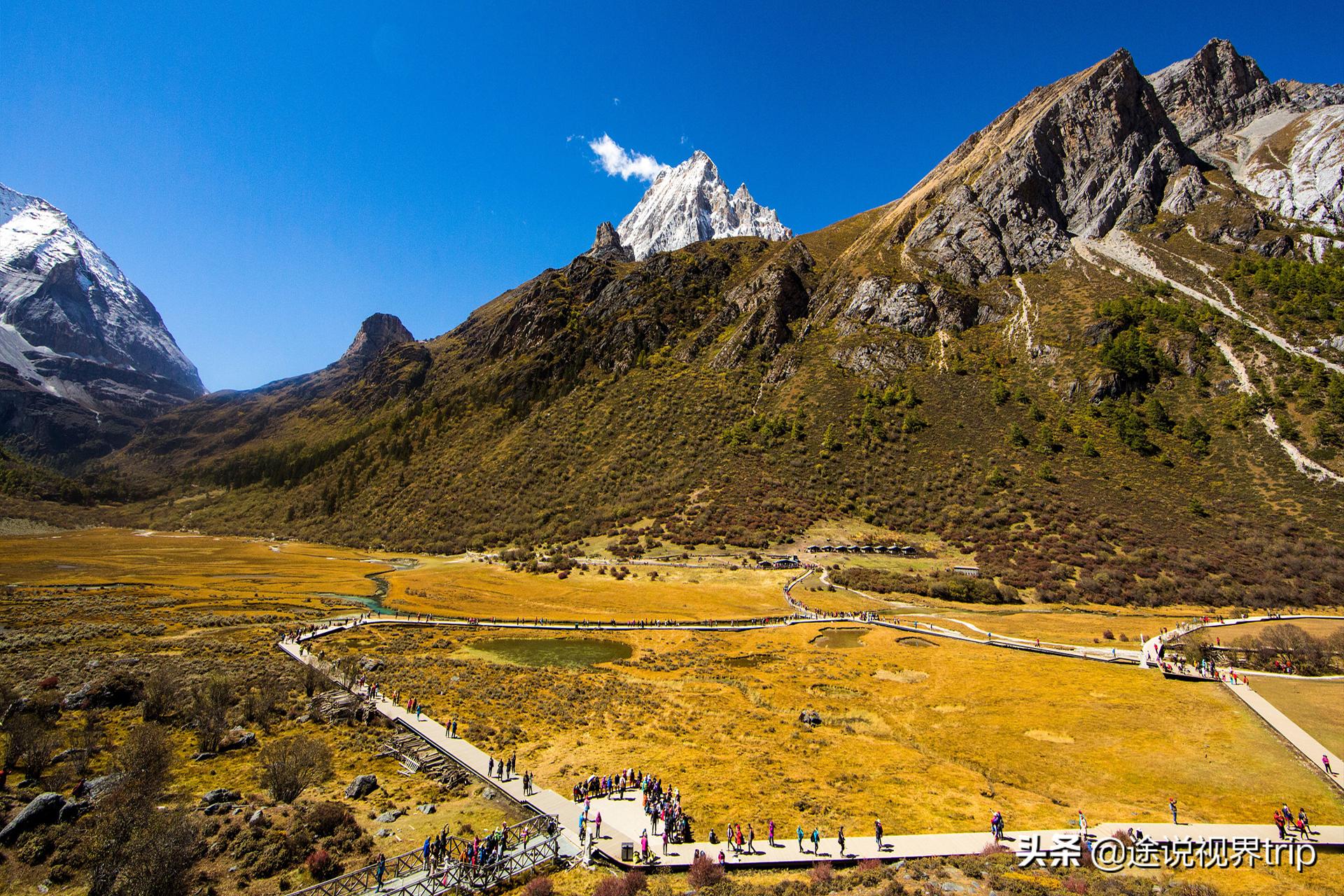川西之旅稻城亚丁美如仙境,此生一定要去一次普陀寺