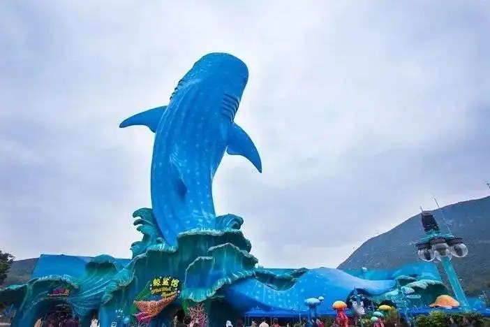 国内主题公园对比迪士尼,珠海长隆与上海迪士尼面积的对比