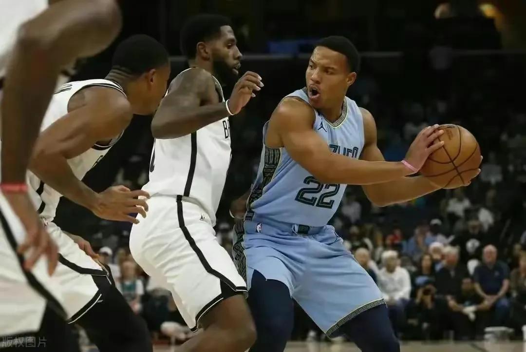 本赛季结束有望拿到顶薪的六大球星,贝恩低薪高能,哈登名利双收