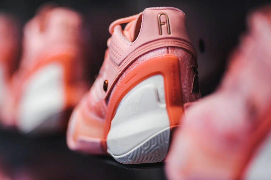 安踏z-up篮球鞋发售,安踏ua3篮球鞋