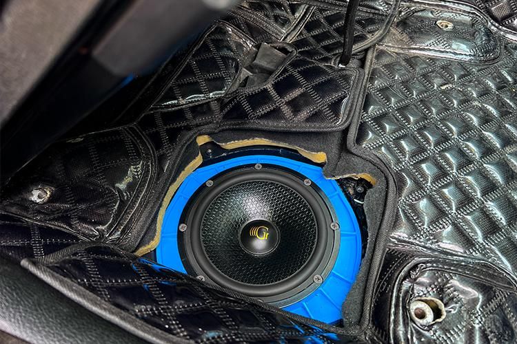 南通宝马320音响改装,320gt音响改装成都