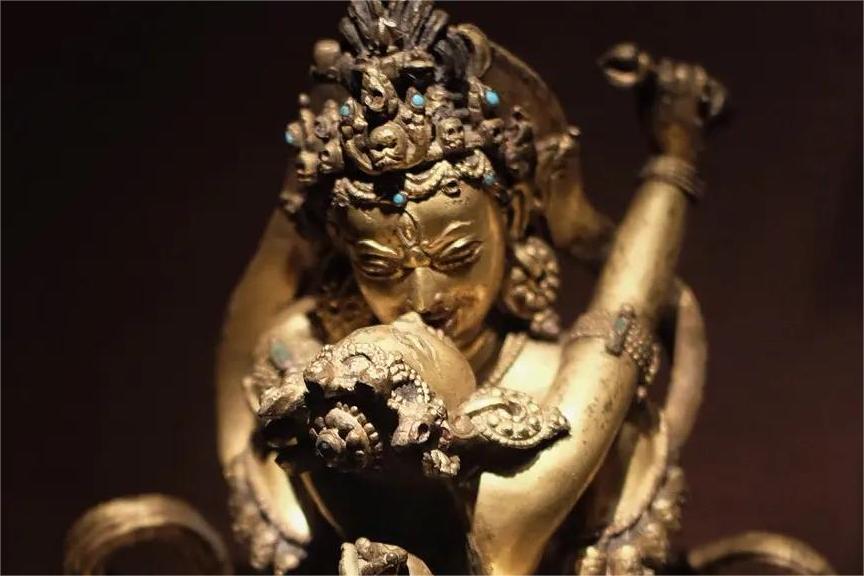 如何识别一条手串珠的好坏,怎么样识手串珠的好坏