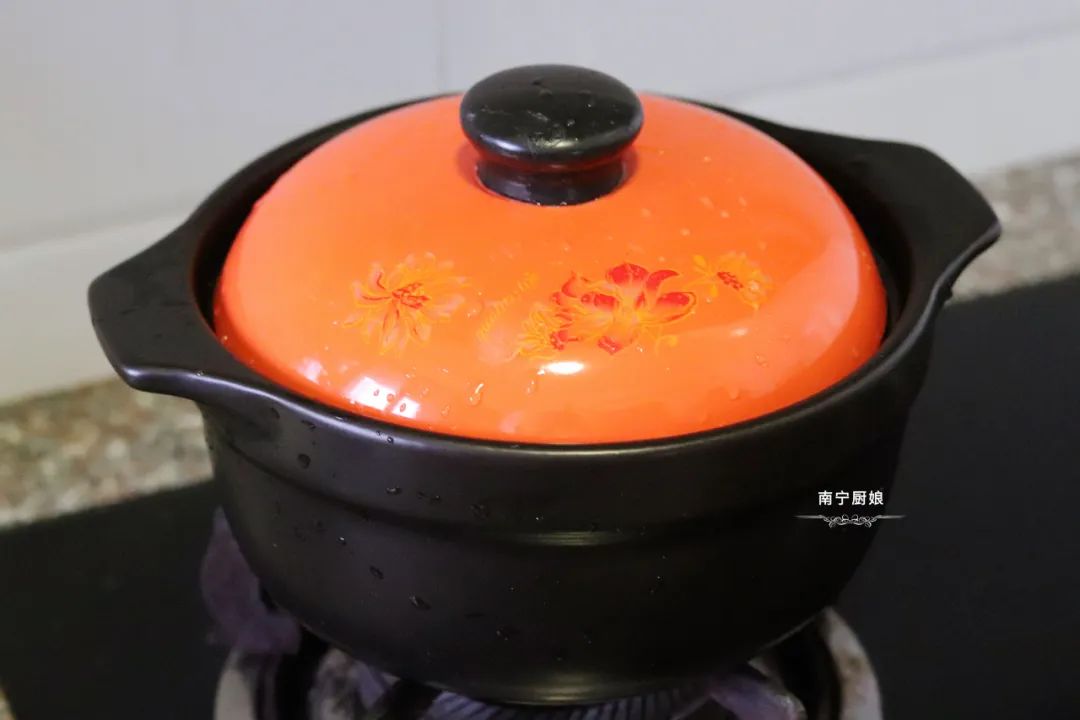 煎什么鱼不粘锅最好,教你一招煎出的鱼不破皮不粘锅