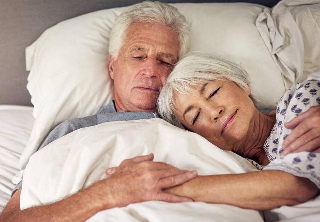 老年人怎么过生活才有意义,老年人要怎样才能过好晚年生活