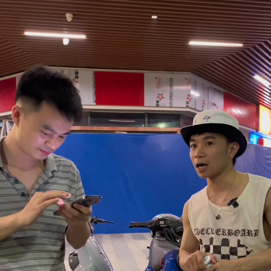 二手的13pro和全新的13pro国行，没想到居然差价...