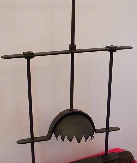 古代欧洲残忍刑罚,欧洲各国残忍酷刑