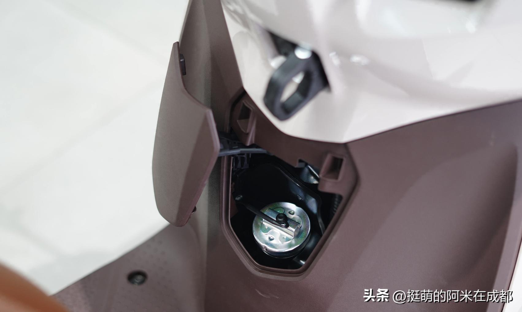 lead125没有abs会刹车抱死吗,lead125新款会不会增加abs