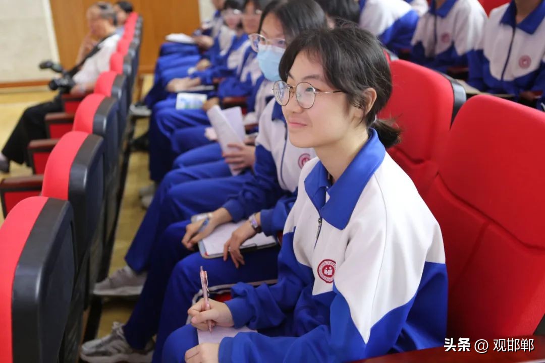 教育专家王金战简历,全国特级教师王金战