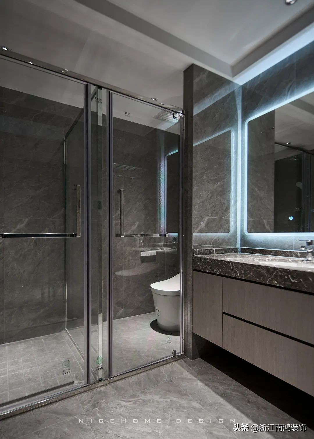 高级灰格调诠释空间质感美学,原木侘寂风理性而优雅的空间艺术