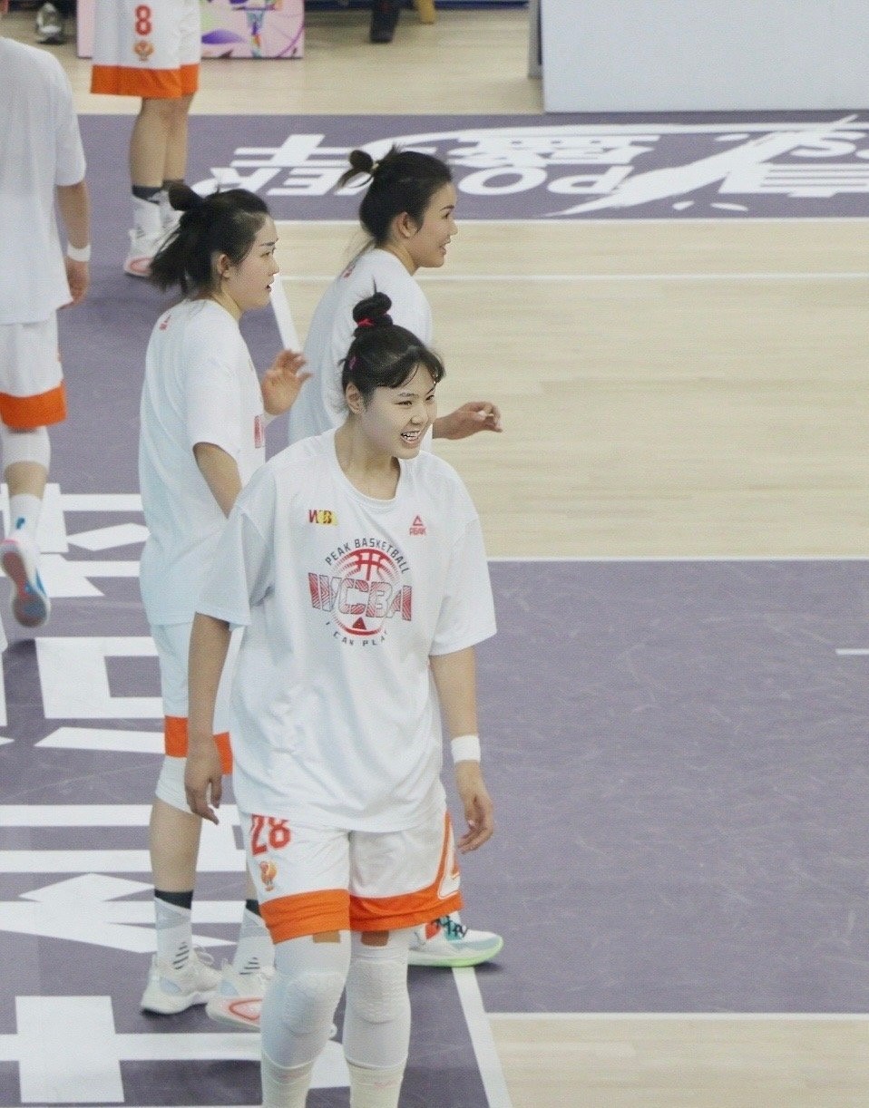 濂崇涓诲姏鍙椾激,濂崇涓夊ぇ涓诲姏褰掗槦