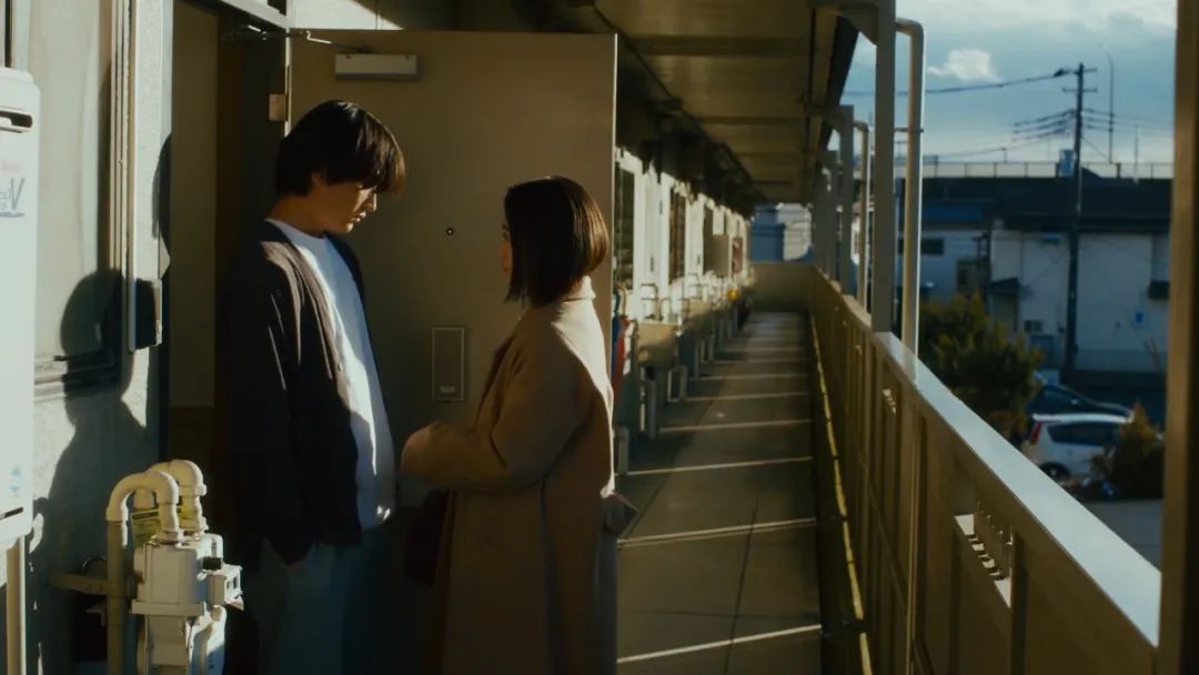 尺度炸裂全无删减，情色充斥竟*欲情**全无？穿过性，她终于学会爱