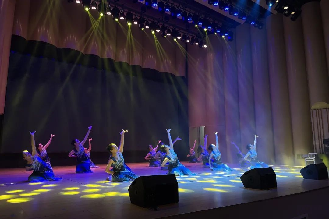 小学多彩社团缤纷校园,多彩社团缤纷校园图片