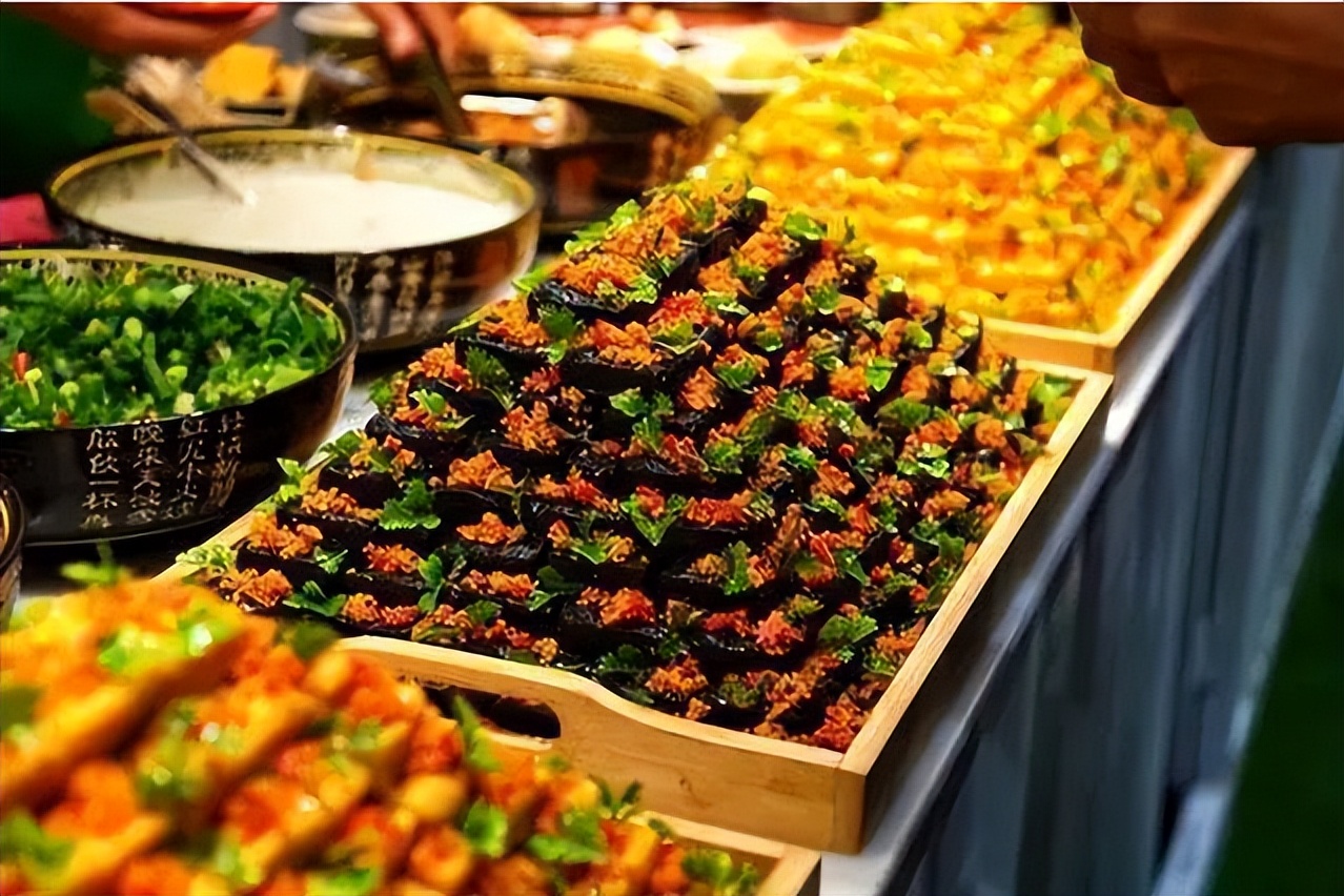 非遗美食烟花秀,烟火美食集市