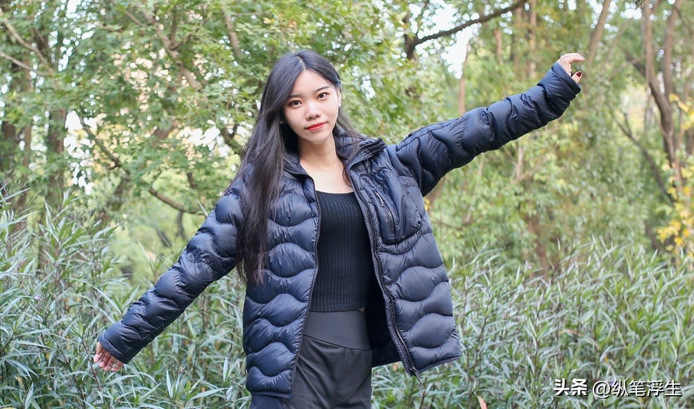 保暖与时尚PeakPerformance壁克峰轻便HELIUM系列羽绒服穿着体验