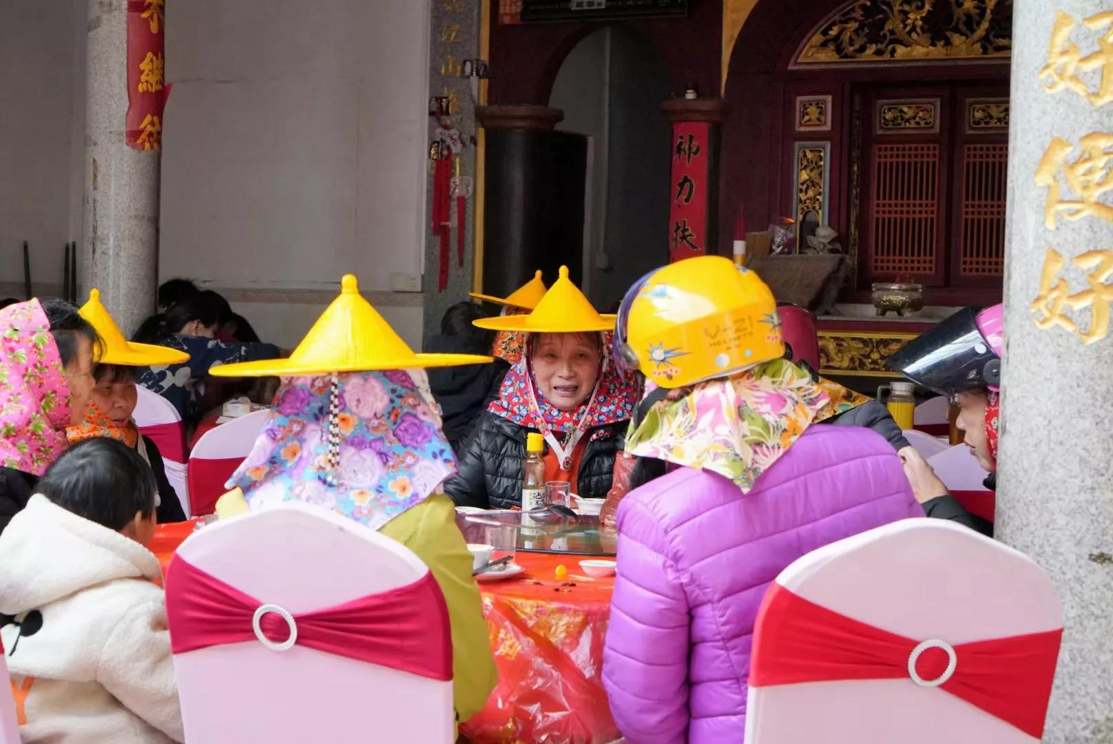 旧时惠安女奇特婚俗,传统的惠安女婚嫁习俗