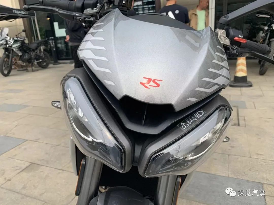 凯旋streettriple765rs评测,凯旋新款streettriple765rs