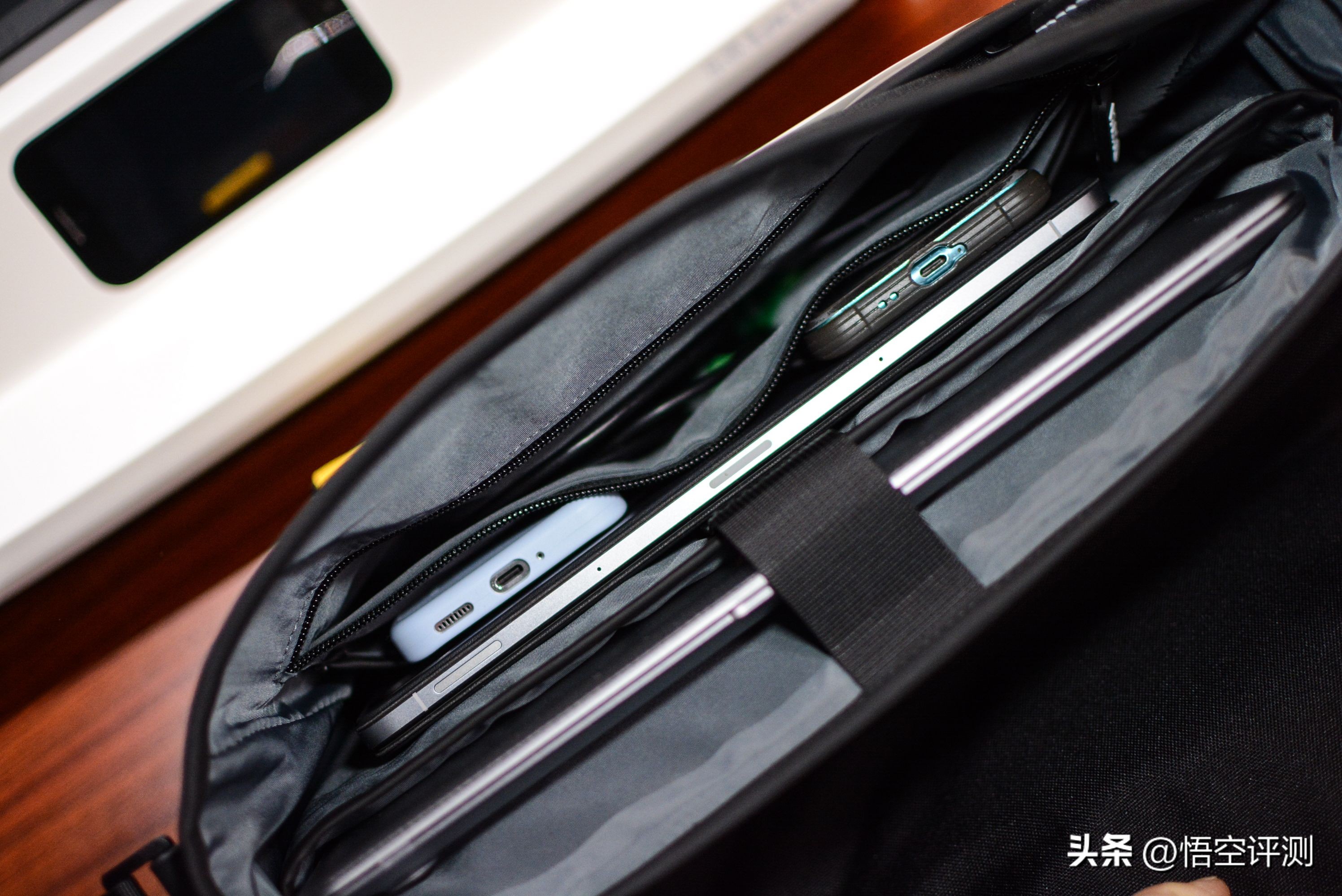 魅族星际邮差壳有13系列吗,魅族邮差包上身效果