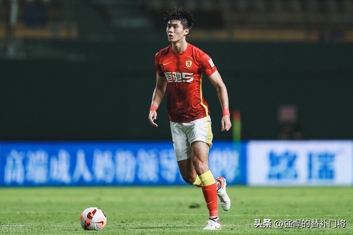 1米92！00后中卫驰援国足，曾是广州队新星，未来可期成为主力