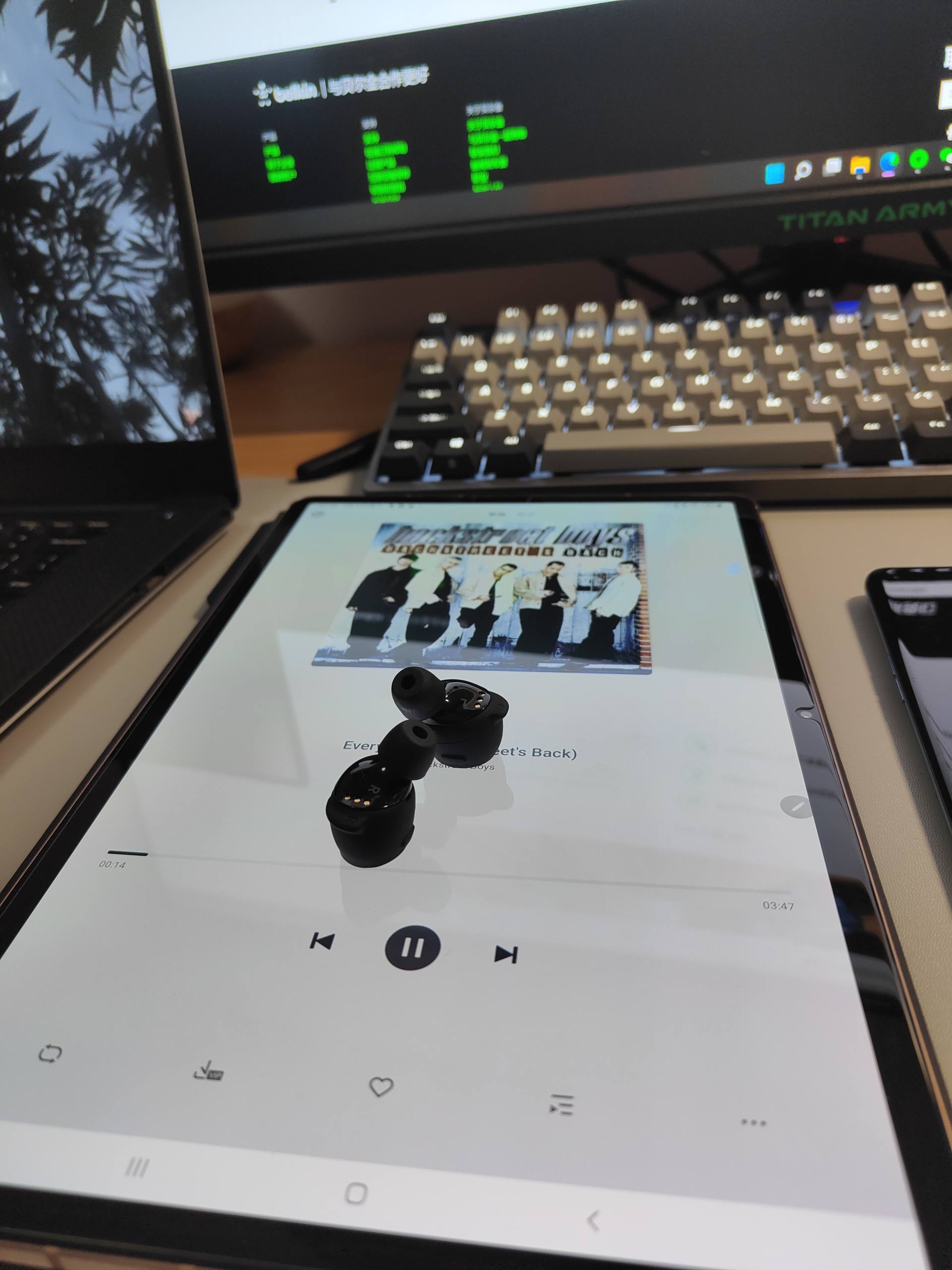 贝尔金对比苹果原装扩展坞,贝尔金先锋降噪耳机体验