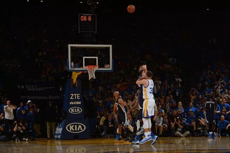 库里无缘fmvp,库里fmvp集锦