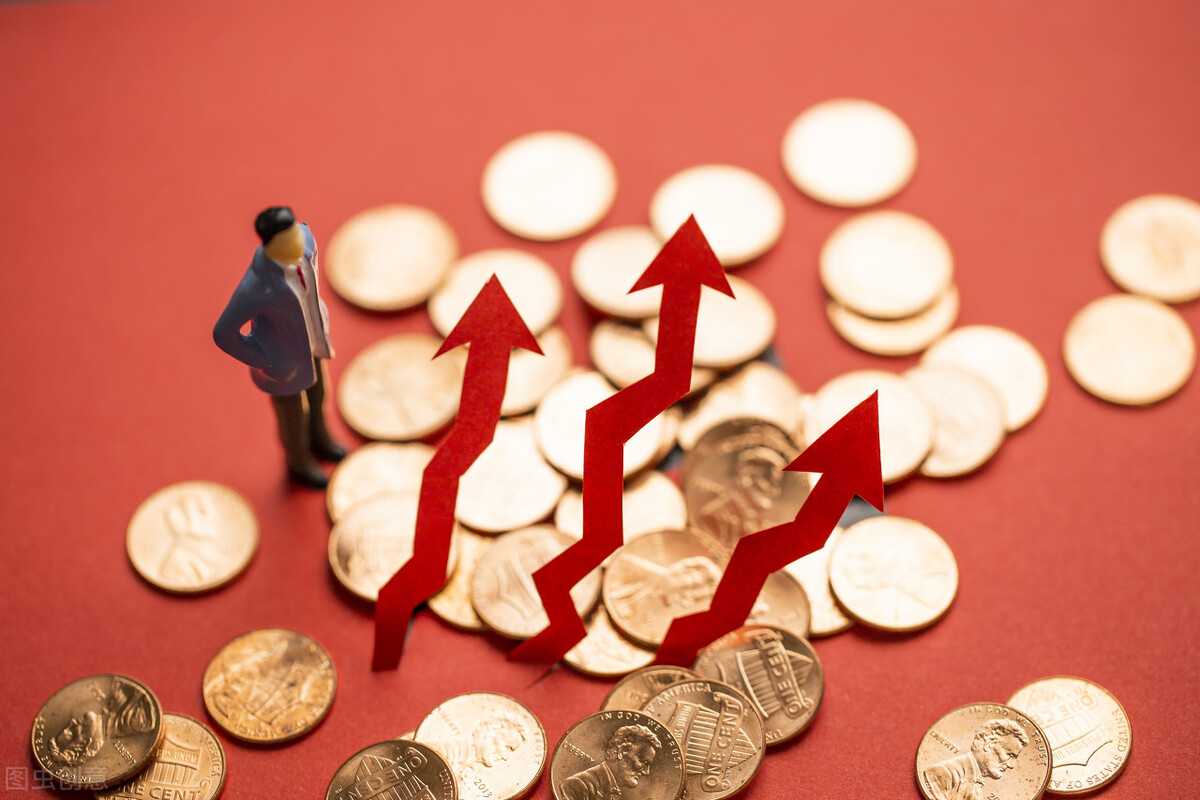 余额宝存10万块钱一年有多少利息,余额宝每天利息40块大概存了多少