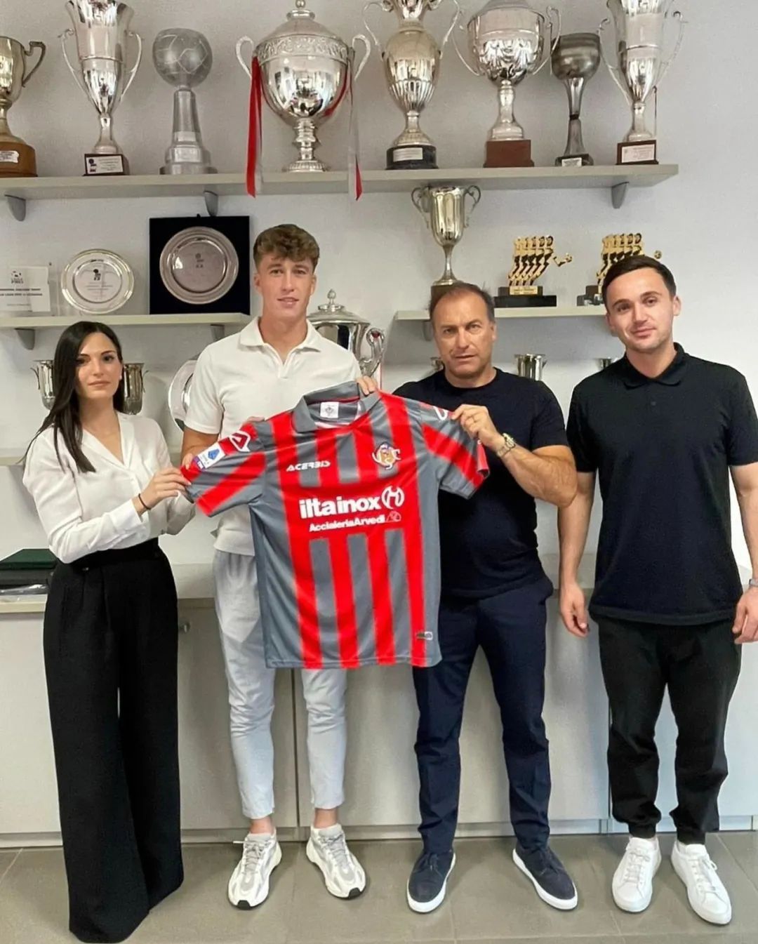 特谢拉经纪人,特谢拉新赛季外援