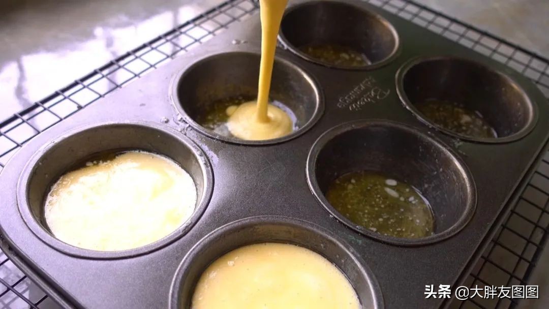 鸡蛋和面粉怎么做好吃视频,鸡蛋和面粉这样做外脆里嫩