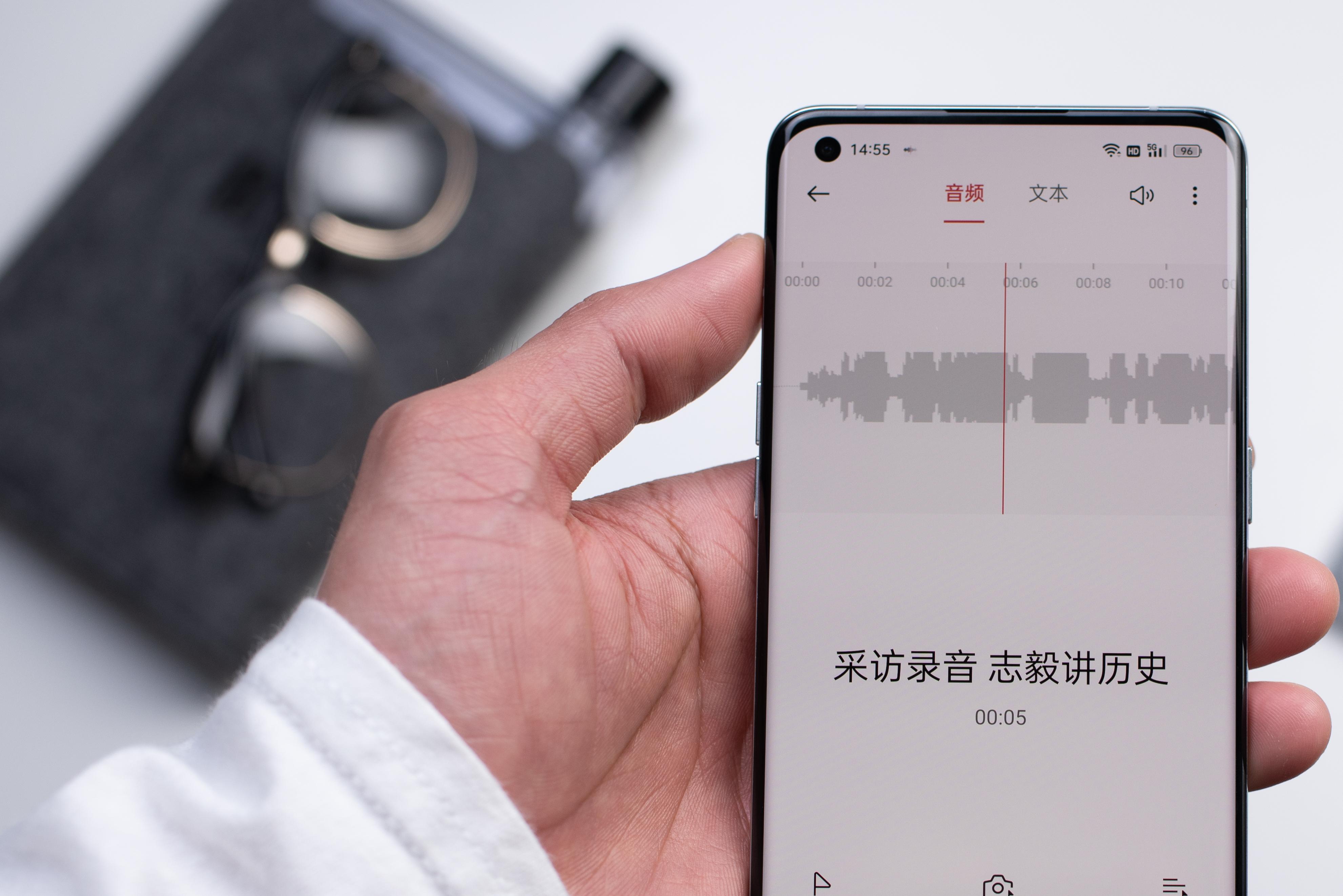 oppo手机如何扫描证件,oppo手机免费制作证件照片