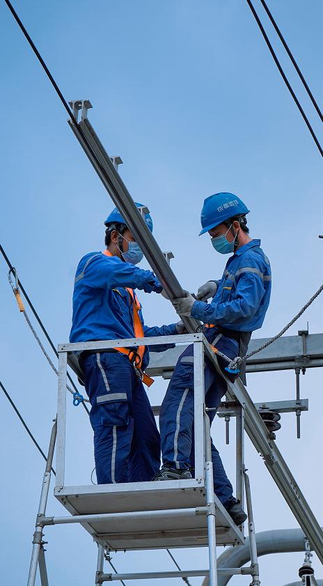 这套阵容，你绝对没见过