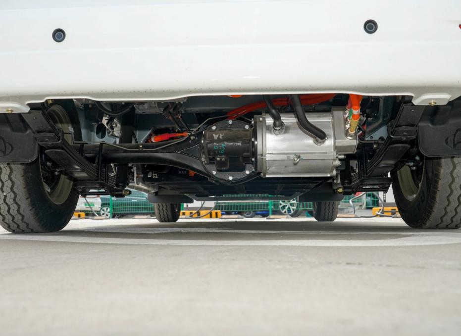 长安睿行em60属于中面还是小面,长安睿行em60评测