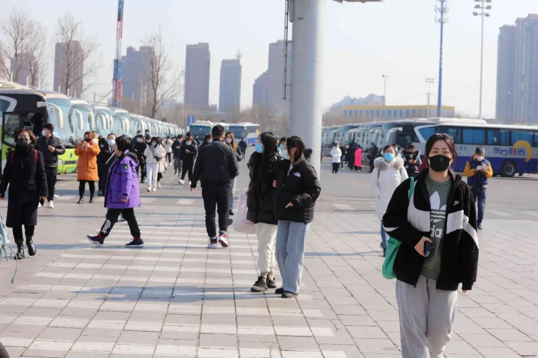 学车自动挡和手动挡难度区别,学车自动为啥比手动贵