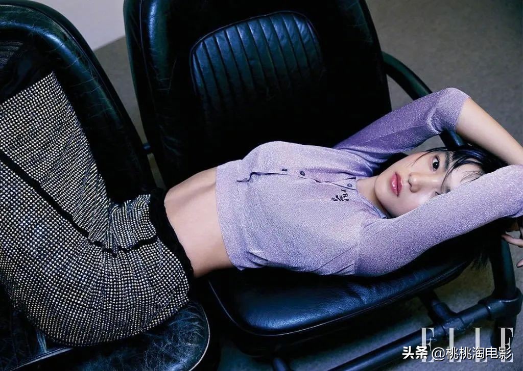 金泰梨韩国淡颜系女演员,金泰梨港风短发旧照曝光