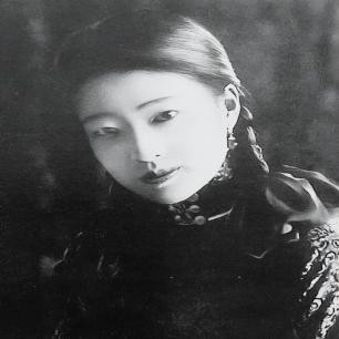 日军日记:*安妇慰**不服从管教,我很愤怒,用*刀刺**插入她的*体下**