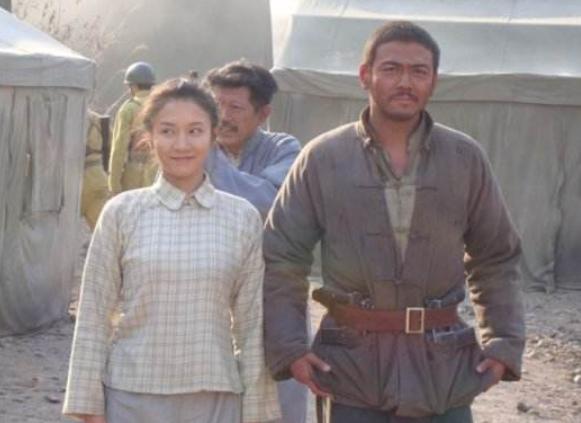 杨烁为啥不火了,16岁的杨烁近况