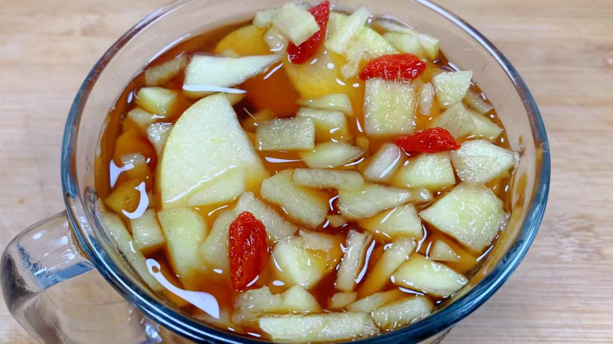 苹果刮油汤要什么时候喝,苹果用它煮清肠刮油