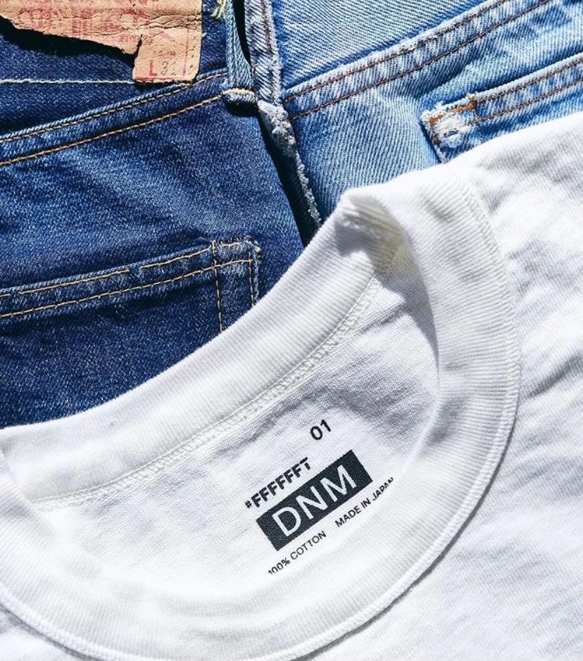 这家只卖白Tee的店成立7周年，干了一件大事