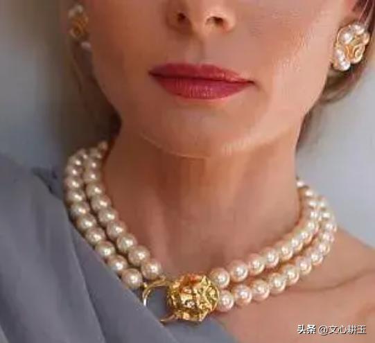 avon雅芳是卖什么东西的,avon雅芳是什么品牌