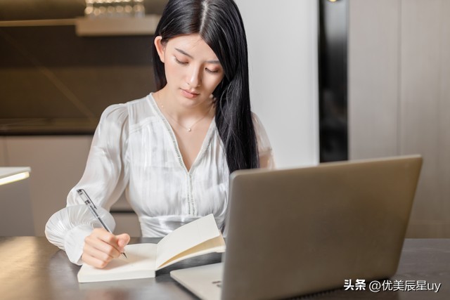 理科女生最吃香的十大专业大专,高职女生十大吃香的专业