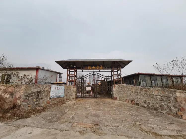 绝壁大梯白云寺,徒步白云寺