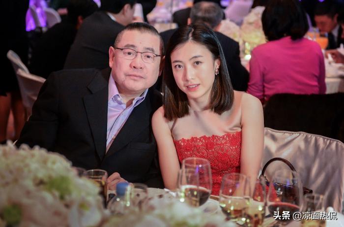 刘銮雄何鸿燊情史,刘銮雄甘比爱情故事